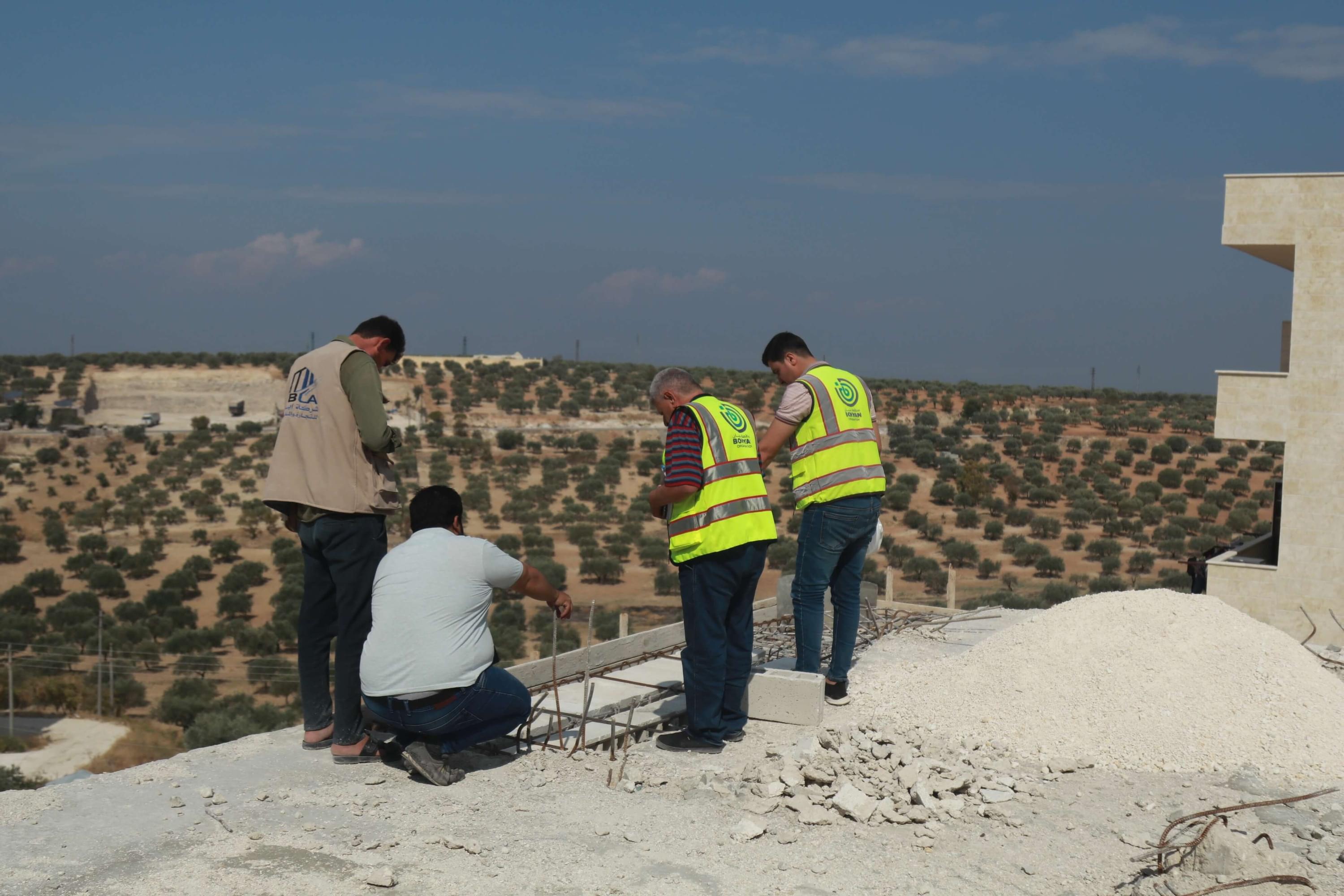 Aid distribution in Syria